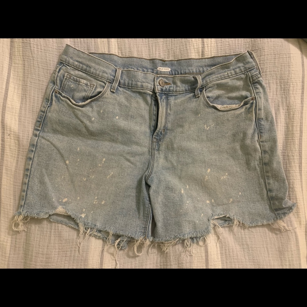 ⭐️ 2/$25 Light Wash Distressed Demin Cut Off Shorts